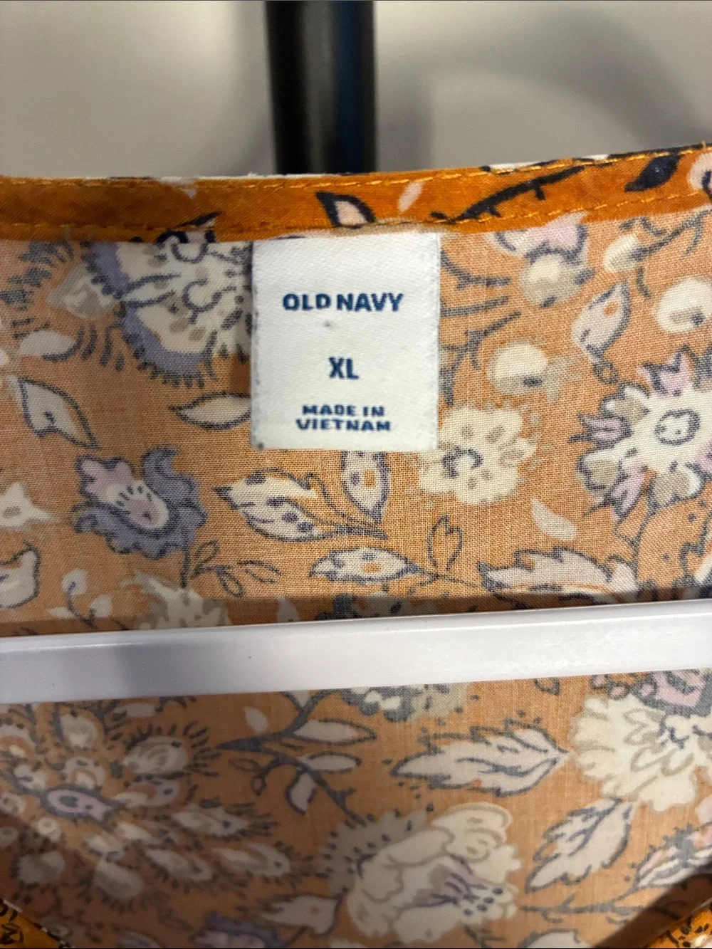 Old Navy Mustard Yellow Floral V-Neck Short Sleeve Cinch Blouse  XL